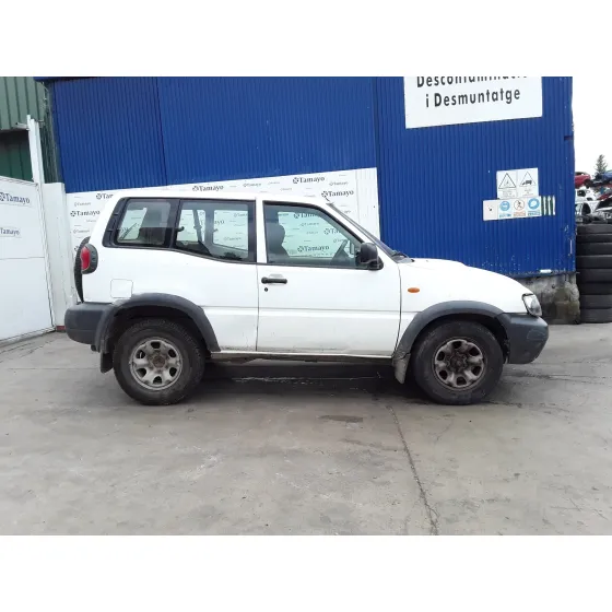 NISSAN TERRANO/TERRANO.II (R20) '2003 * BLANCO