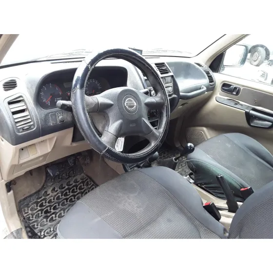 NISSAN TERRANO/TERRANO.II (R20) '2003 * BLANCO