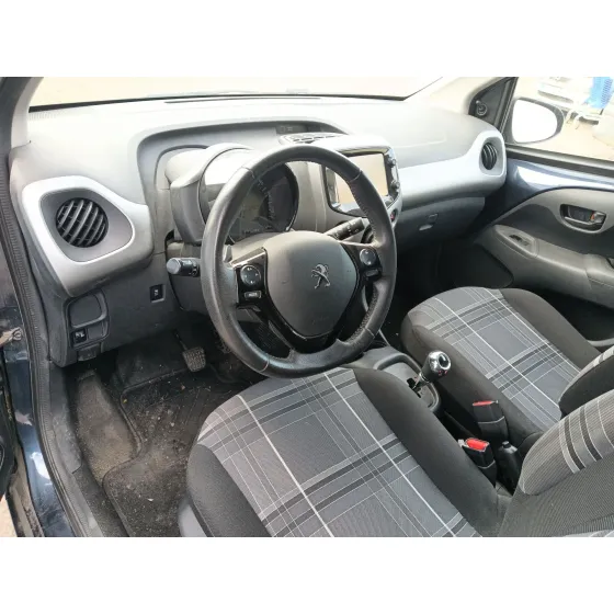 Peugeot 108 2014