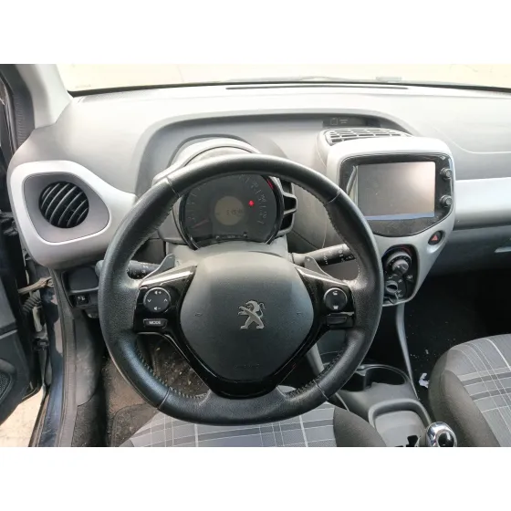 Peugeot 108 2014