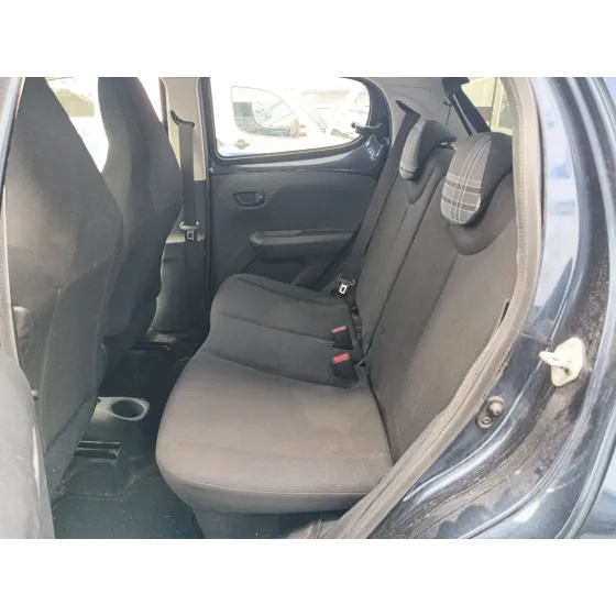 Peugeot 108 2014