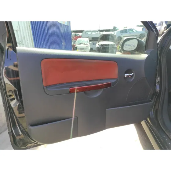 CITROEN C2 '2006 1.4 HDI NEGRO