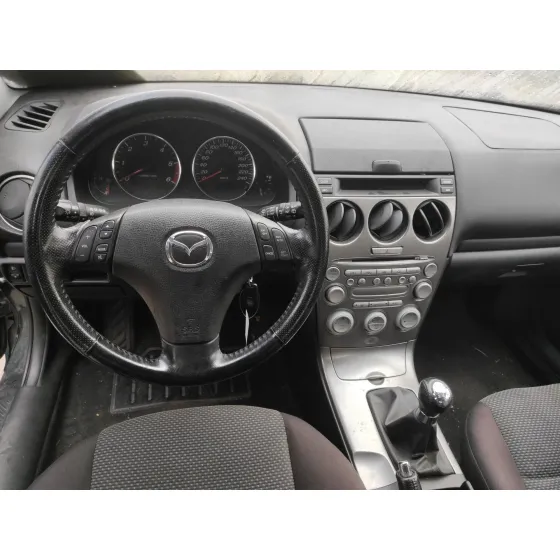 MAZDA 6 BERLINA (GG) '2004 * VERDE OSCURO