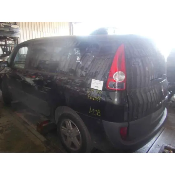 RENAULT ESPACE IV (JK0) '2004 2.2 DCI TURBODIESEL NEGRO