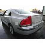 VOLVO S60 BERLINA VOLVO S60 BERLINA '2003 2.4 CAT PLATA 2000