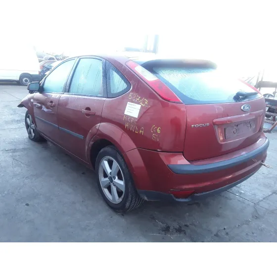 FORD FOCUS BERLINA (CAP) '2006 1.6 16V CAT GRANATE