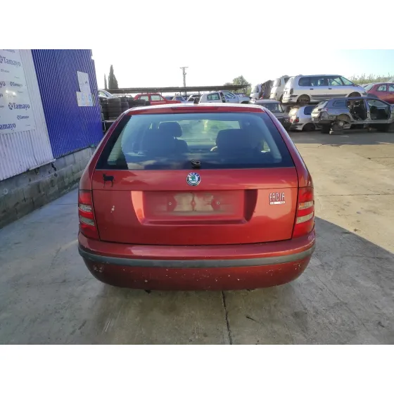 SKODA FABIA FAMILIAR (6Y5) '2002 * GRANATE