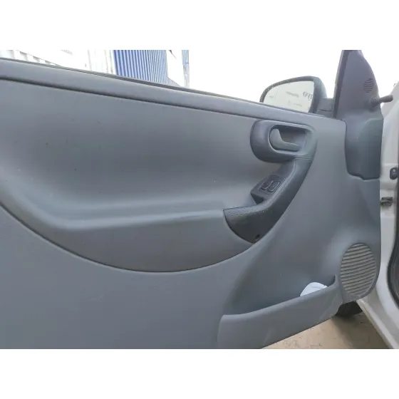 OPEL CORSA C '2001 1.2 16V CAT (Z 12 XE / LW4) BLANCO