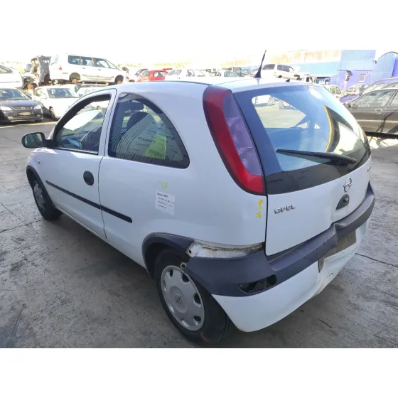 OPEL CORSA C '2001 1.2 16V CAT (Z 12 XE / LW4) BLANCO