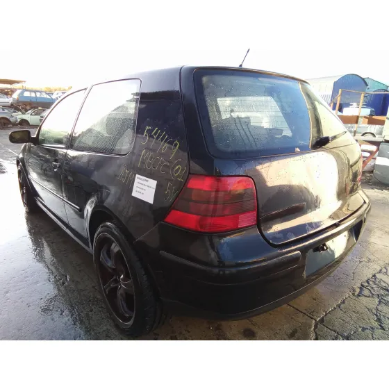 VOLKSWAGEN GOLF IV BERLINA (1J1) '2001 1.9 TDI NEGRO