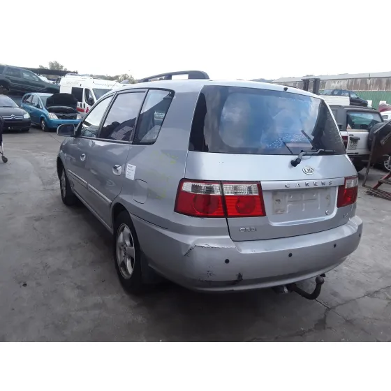 KIA CARENS '2004 2.0 TURBODIESEL CAT PLATA