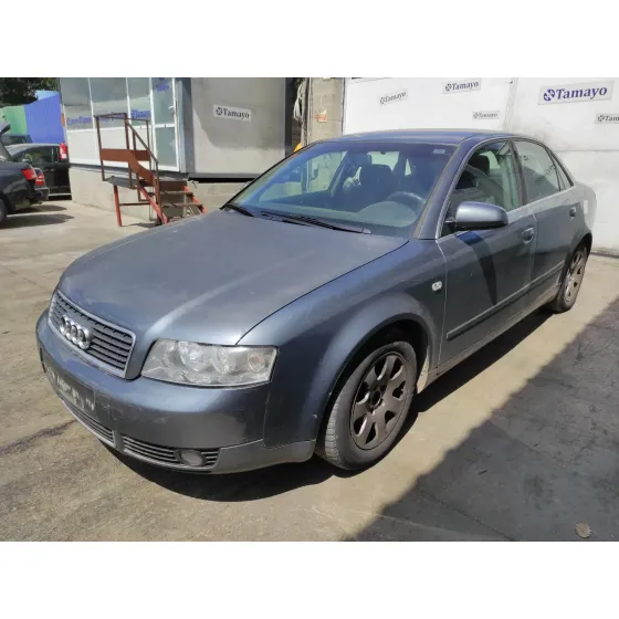 AUDI A4 BERLINA (8E) '2002 1.9 TDI GRIS