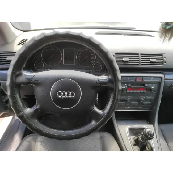 AUDI A4 BERLINA (8E) '2002 1.9 TDI GRIS