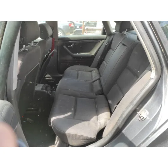 AUDI A4 BERLINA (8E) '2002 1.9 TDI GRIS