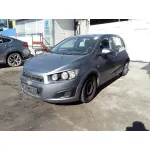 CHEVROLET AVEO BERLINA HATCHBACK CHEVROLET AVEO BERLINA HATCHBACK '2013 * GRIS 2011