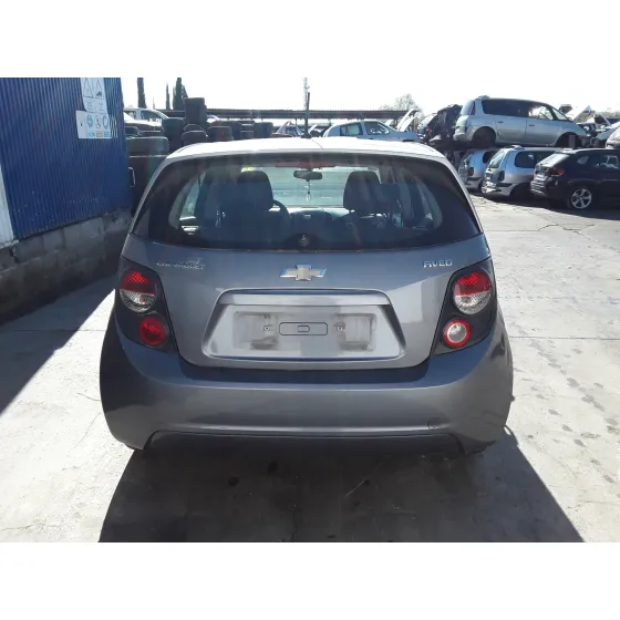 CHEVROLET AVEO BERLINA HATCHBACK '2013 * GRIS