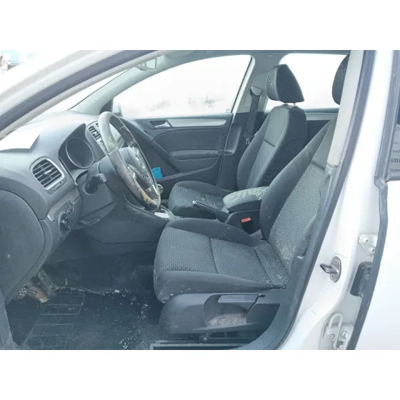 Volkswagen GOLF VI (5K1) 2009
