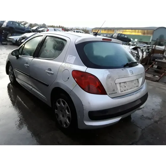 PEUGEOT 207 '2007 1.4 HDI PLATA
