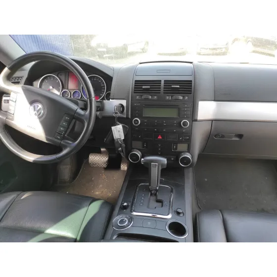 VOLKSWAGEN TOUAREG (7L6) '2007 2.5 TDI DPF NEGRO