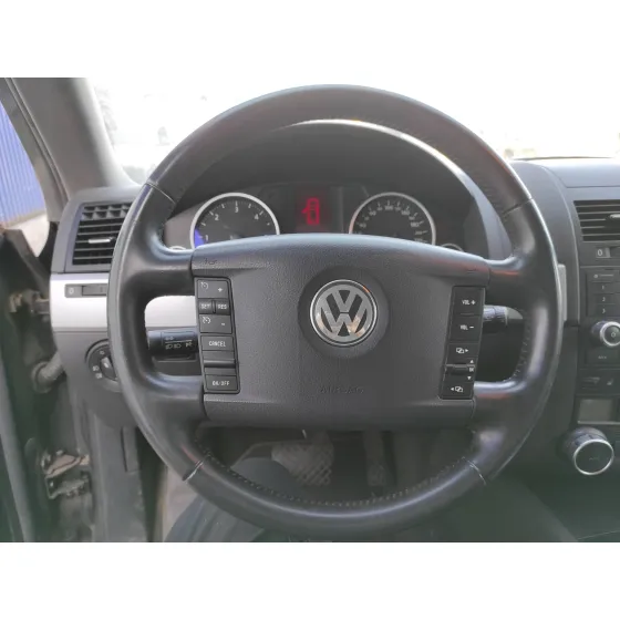 VOLKSWAGEN TOUAREG (7L6) '2007 2.5 TDI DPF NEGRO