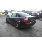 AUDI A4 BERLINA (8E) '2001 * MORADO