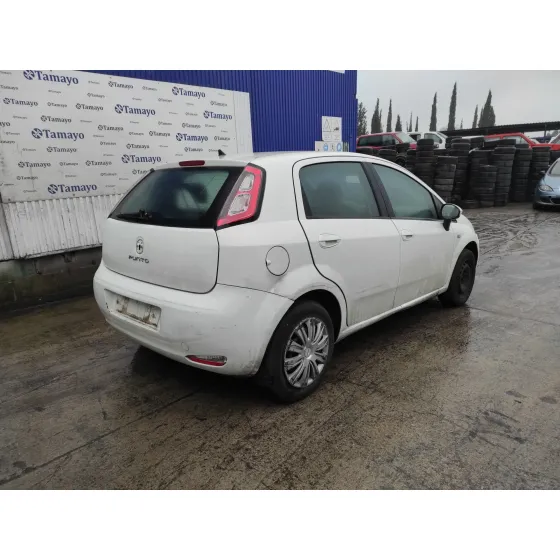 FIAT PUNTO (199) '2013 * BLANCO