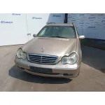 MERCEDES-BENZ CLASE C (W203) FAMILIAR MERCEDES CLASE C (W203) FAMILIAR '2002 2.6 CAT DORADO 2001
