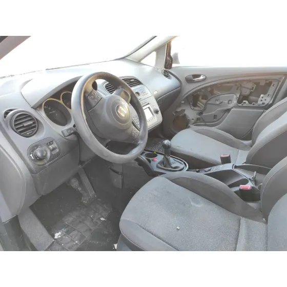 SEAT ALTEA (5P1) '2005 1.6 GRIS
