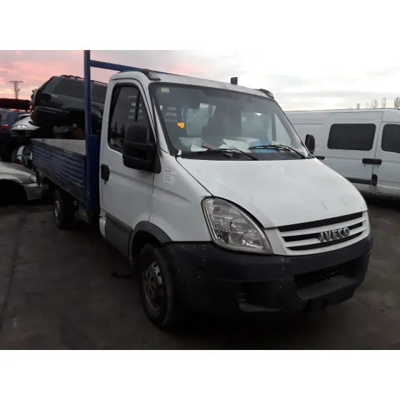 IVECO DAILY CAJA ABIERTA '2008 2.3 DIESEL CAT BLANCO