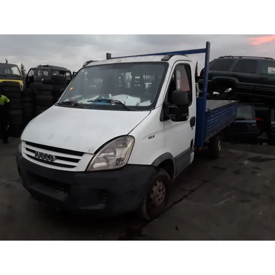 IVECO DAILY CAJA ABIERTA '2008 2.3 DIESEL CAT BLANCO