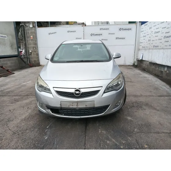 Opel ASTRA J (P10) 2009