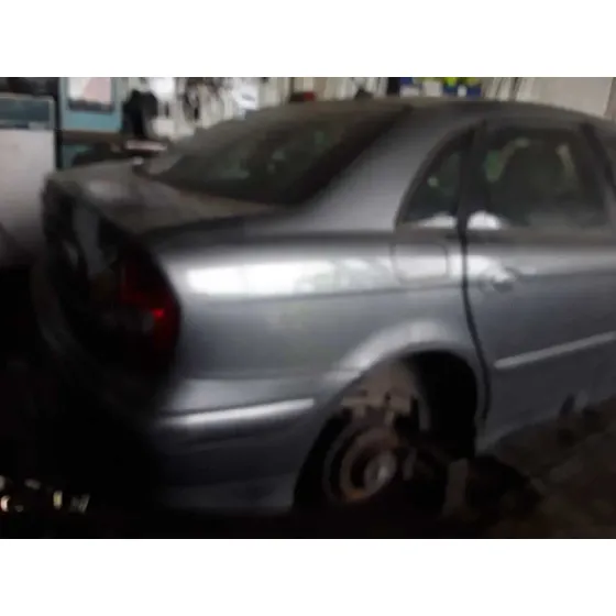 CITROEN C5 BERLINA '2002 2.0 HDI GRIS OSCURO