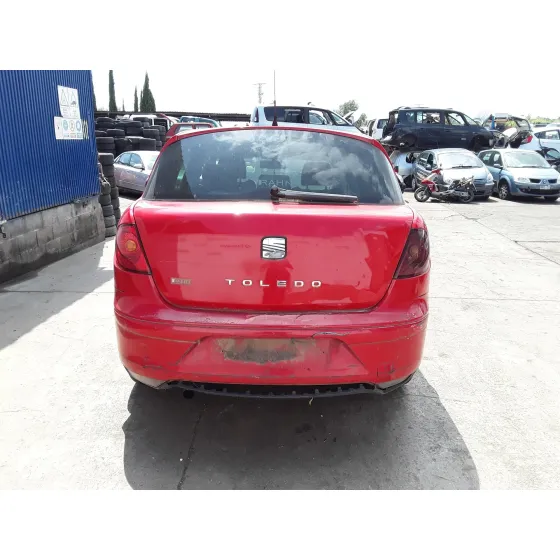 SEAT TOLEDO (5P2) '2007 * ROJO