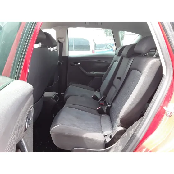 SEAT TOLEDO (5P2) '2007 * ROJO