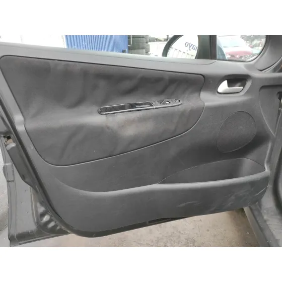 PEUGEOT 207 '2007 1.4 16V CAT (KFU / ET3J4) NEGRO