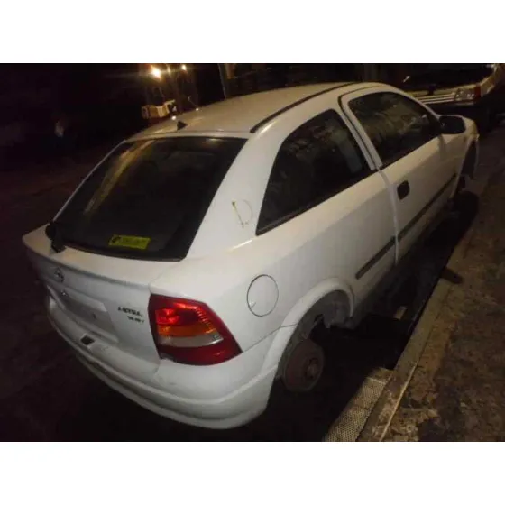 OPEL ASTRA G BERLINA '2001 1.6 16V BLANCO