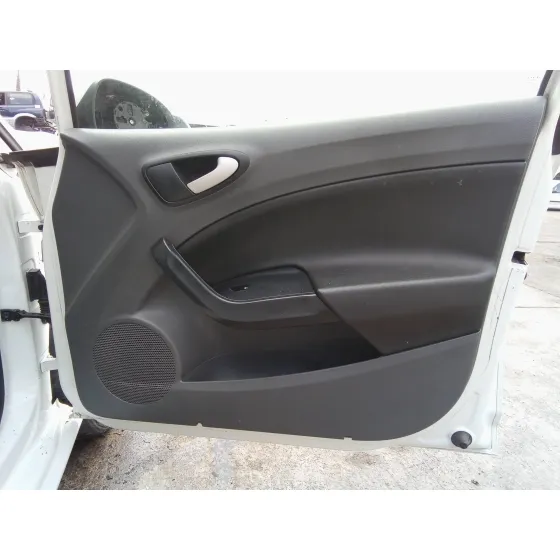 SEAT IBIZA (6J5) '2012 1.6 16V BLANCO