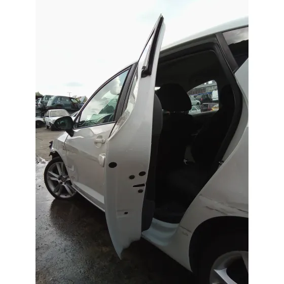 SEAT IBIZA (6J5) '2012 1.6 16V BLANCO