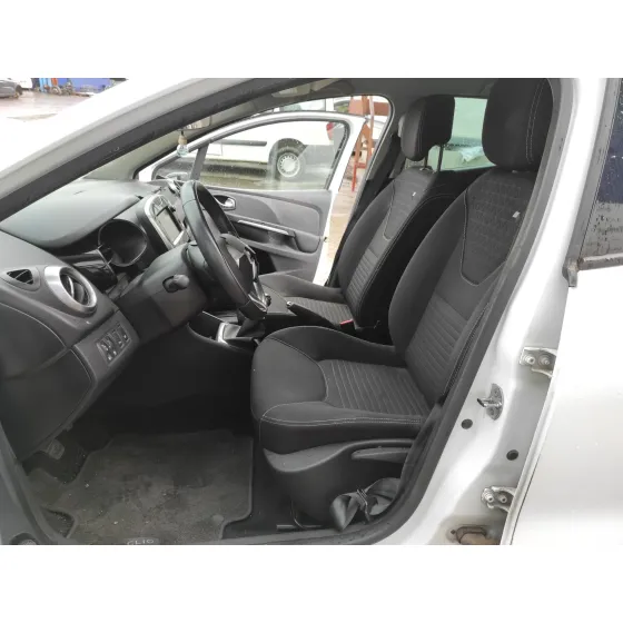 RENAULT CLIO IV '2015 1.5 DCI DIESEL FAP ENERGY BLANCO