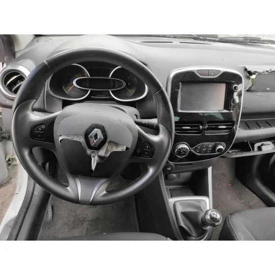RENAULT CLIO IV '2015 1.5 DCI DIESEL FAP ENERGY BLANCO