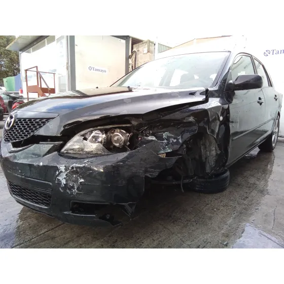 MAZDA 3 BERLINA (BK) '2003 1.6 16V CAT NEGRO