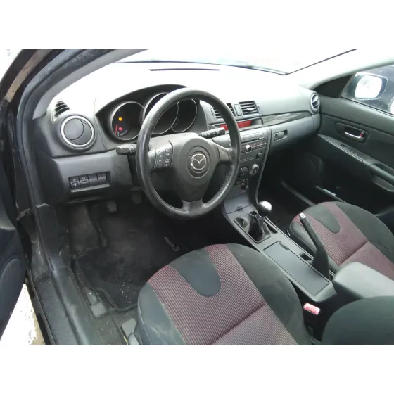 MAZDA 3 BERLINA (BK) '2003 1.6 16V CAT NEGRO