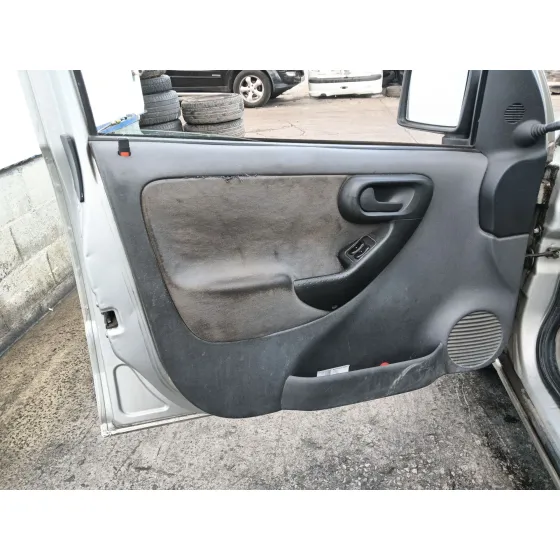 Opel COMBO TOUR 2001