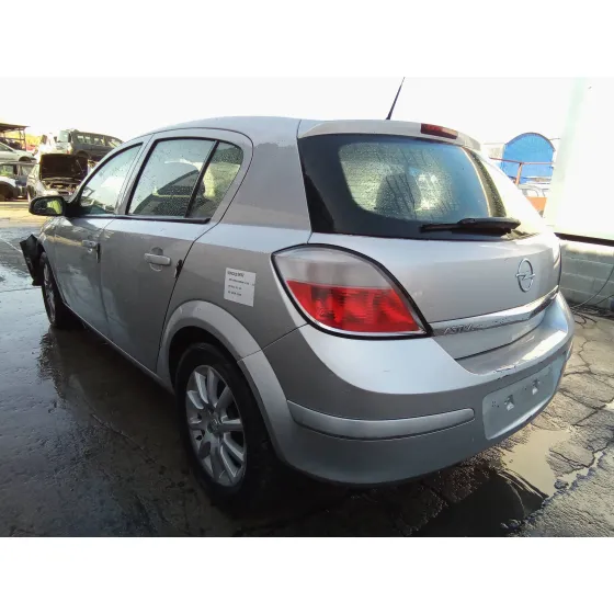 OPEL ASTRA H BERLINA '2005 1.6 16V PLATA