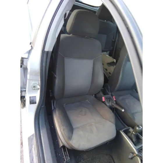 OPEL ASTRA H BERLINA '2005 1.6 16V PLATA