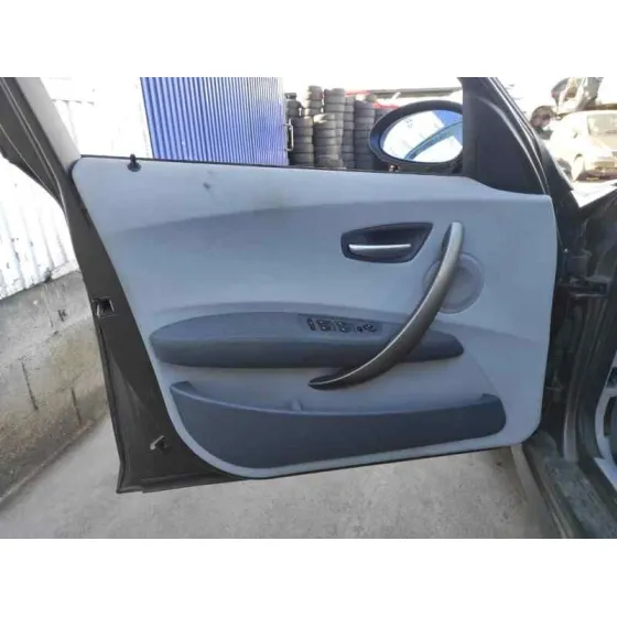 BMW SERIE 1 BERLINA (E81/E87) '2005 * GRIS OSCURO