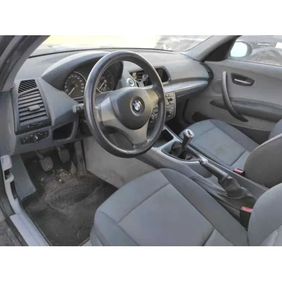 BMW SERIE 1 BERLINA (E81/E87) '2005 * GRIS OSCURO