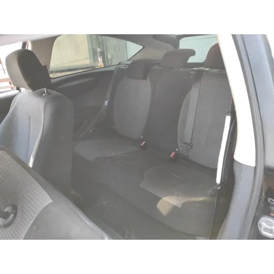 CITROEN C4 COUPE '2006 1.6 16V HDI NEGRO