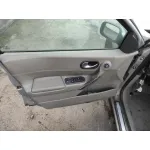 RENAULT MEGANE II BERLINA 5P RENAULT MEGANE II BERLINA 5P '2004 1.5 DCI DIESEL PLATA 2002