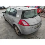 RENAULT MEGANE II BERLINA 5P RENAULT MEGANE II BERLINA 5P '2004 1.5 DCI DIESEL PLATA 2002